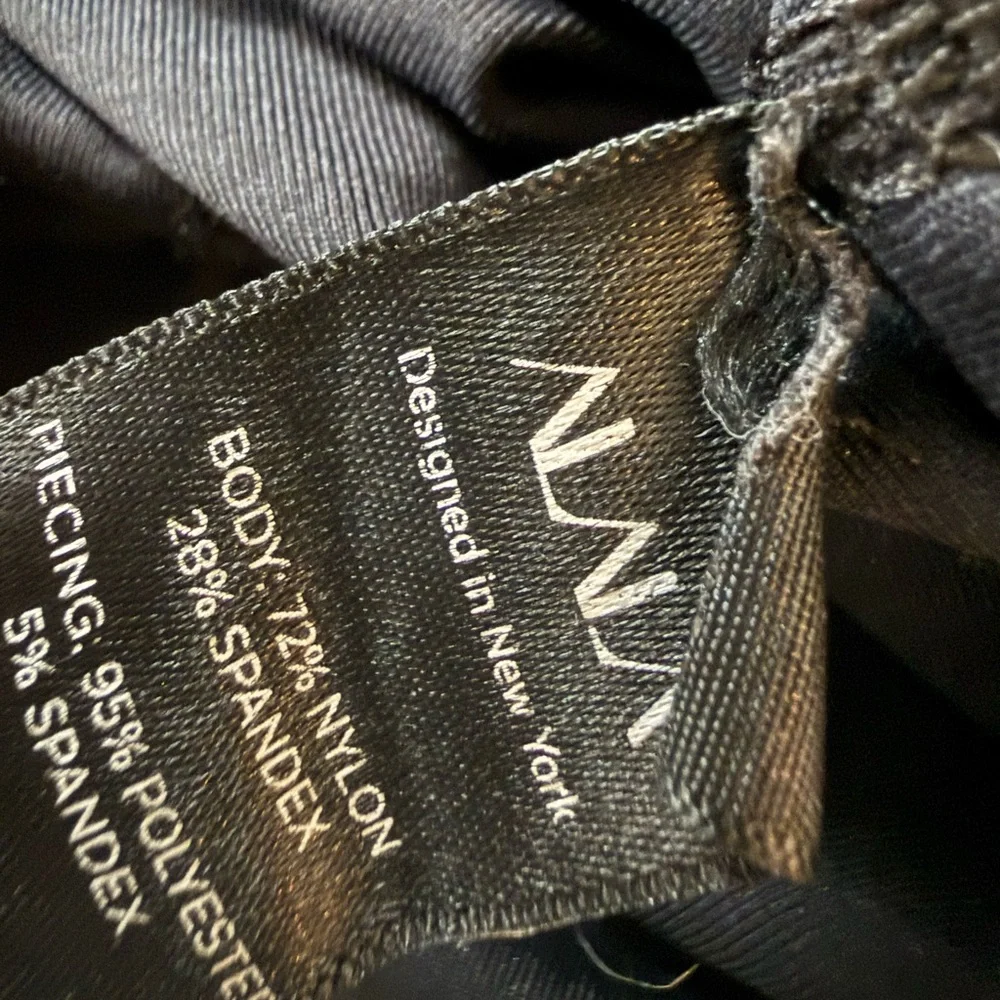 Alala Black Leggings with Mesh Detail - Captain Ankle Pant - Picture 4 of 14